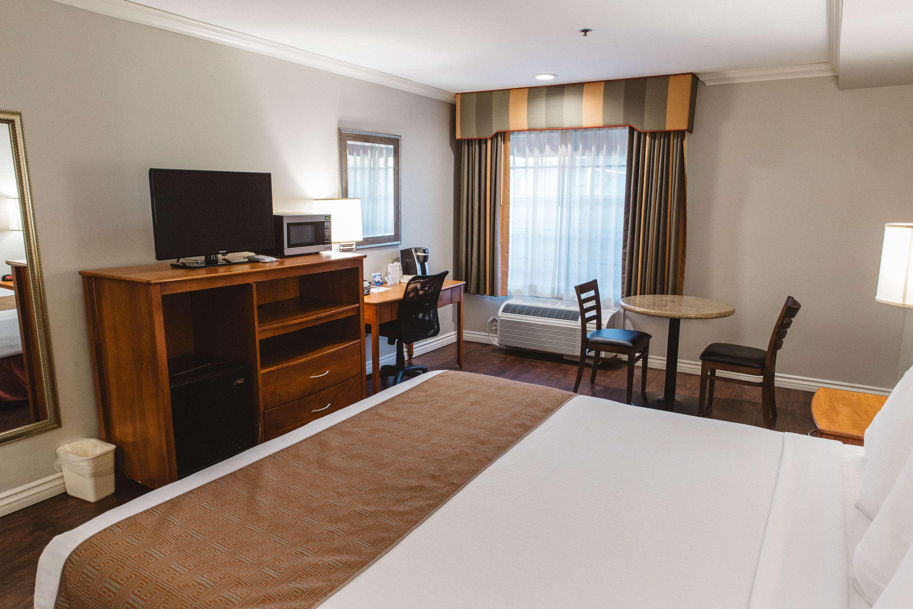 Western Palm Garden 3*