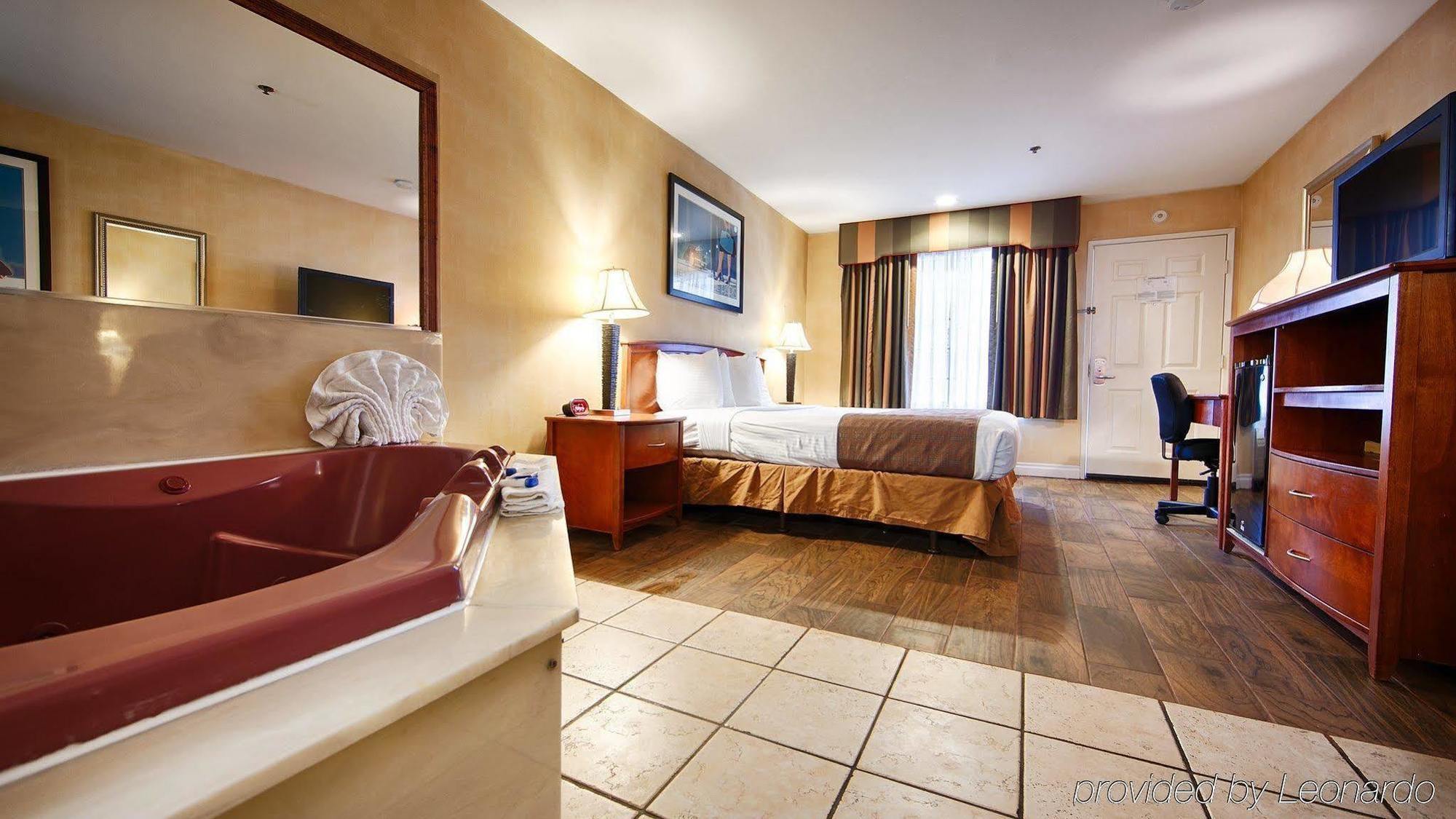 Western Palm Garden 3*